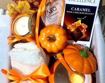 Hygge Cozy Warm Hug Thanksgiving Gift Halloween Gift Fall Gift Box Boo Basket Spooky Season Gift Set Harvest Gift Pumpkin Spice Hello Fall