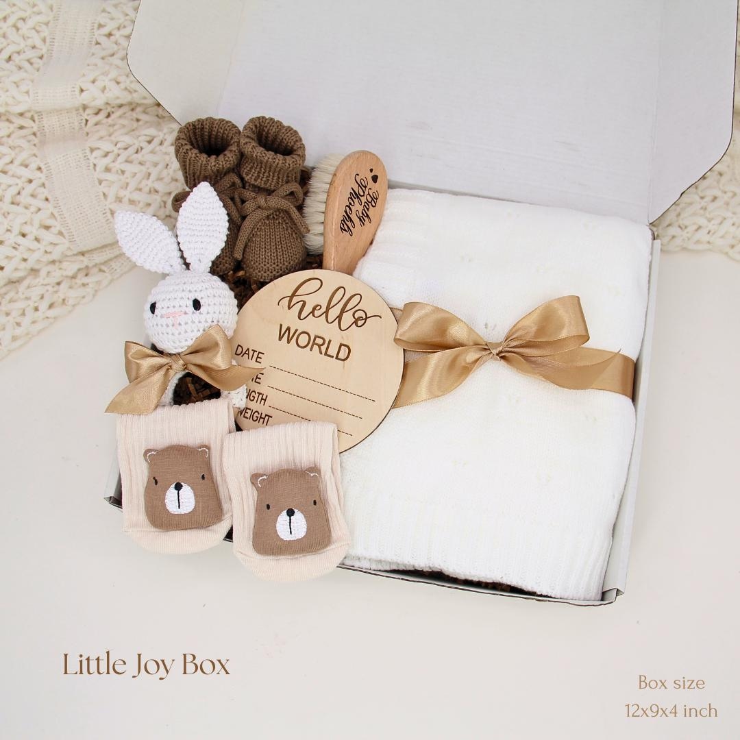 Gender Neutral Baby Gift Box, Newborn Gift Box, Personalized Baby Box ...