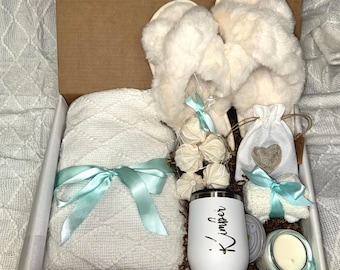 Cozy Christmas Gift For Her Women Hygge Box With Blanket Slippers Sending Love Hugs Gift For Grandma Get Well Soon Thank You Mother Gift Box
