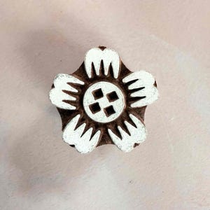 Poppet - Indian Wood Block Stamp | Cute Flower design stamp for wood block stamping on Card, Paper, Fabric, Gift Wrap and more