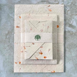Handmade Lokta Paper and Envelopes with Pressed Marigold Flowers – Eco-Friendly Stationery