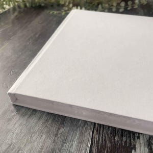 Quaderno A4 in cotone bianco fatto a mano - 50 pagine / diario vuoto o libro degli ospiti con copertina rigida