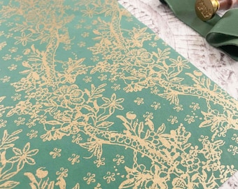 Fleur Lustre in Green and Gold / Recycled A4 paper in green with gold embossed floral pattern / Decorative Craft Paper