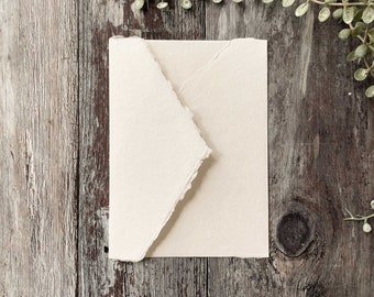 Enveloppe blanche en papier fait main de qualité supérieure | Enveloppes d'invitation en chiffon de coton recyclé | Enveloppes en papier à bords droits