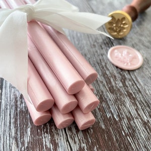 Barra de lacre en rosa suave/rosa claro perlado de 11 mm / Barra de lacre para sellar / Haga sellos de lacre para bodas / Cera para sellar cartas y sobres