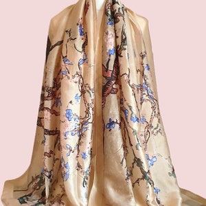 Écharpe de luxe 100 % soie, écharpe en soie Van Gogh crème/beige, cadeau personnalisé pour elle, châle pour femme, oeuvre d'art en fleur d'amandier, coffret cadeau/carte disponible