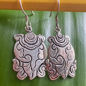 Conch Earring Handmade 925 Silver Jewelry Dangle Earring Silver Jewelry gift for mom sister friend with auspicious symbols