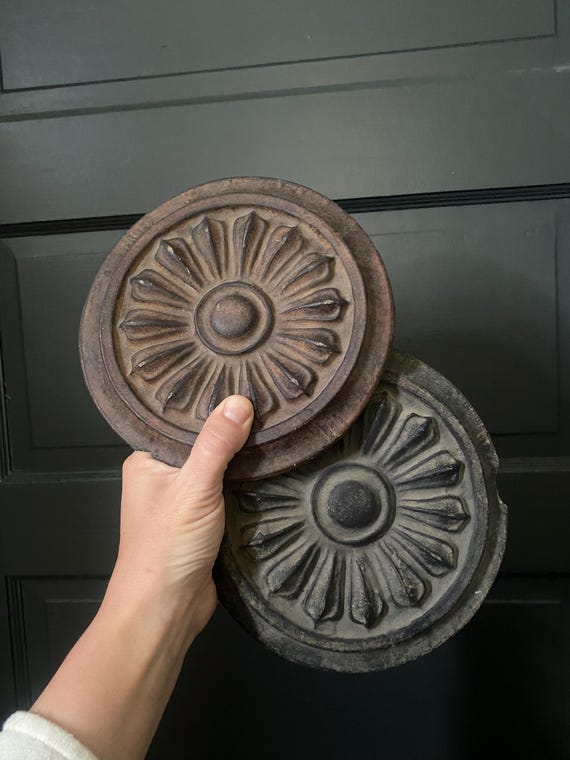 Vintage Floral architectural detail / decorative rosettes or medallions