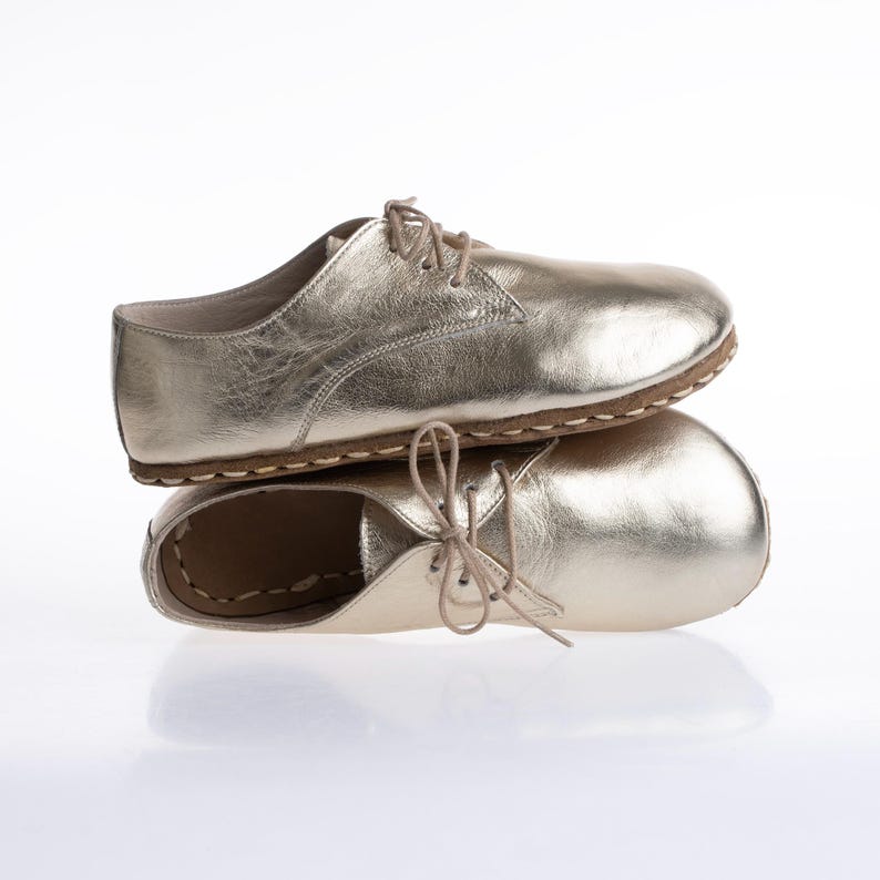Barefoot Women Shoes, Copper Grounding, Natural Leather, Minimalist and Sustainable Unisex: Wide-Toe, Low-Heeled and Thin Soled, Gold Color image 8