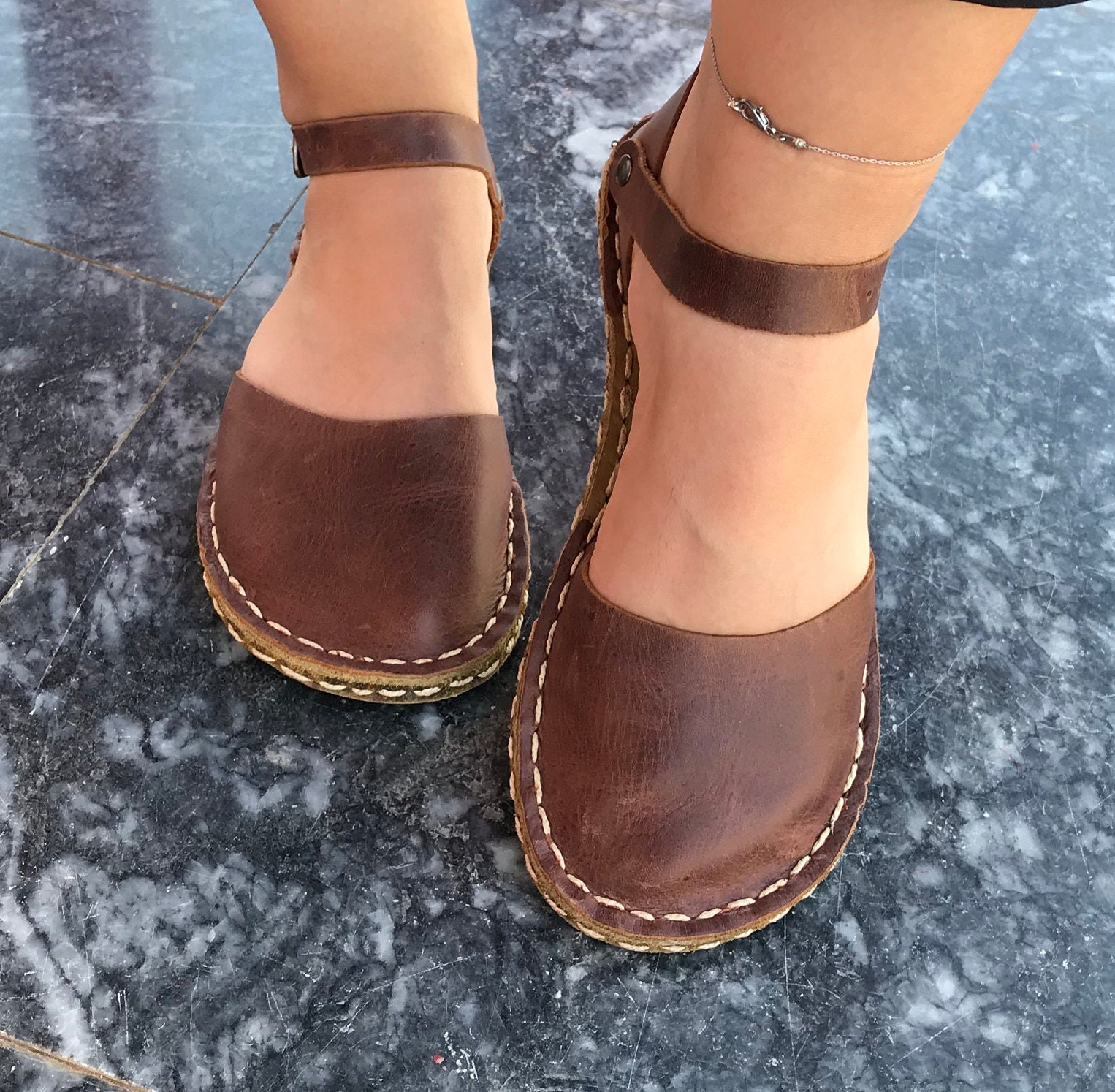 Wide Sandals For Women, Sustainable Barefoot Sandals, Copper Grounding Minimalist Shoe, Barefoot Leather, Dark Brown Sandals, Hippie Vintage