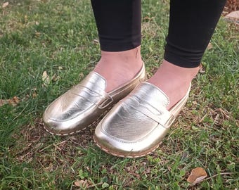 Barefoot Women's Shoes, Copper Earthing, Handmade, Gold Color Leather, Minimalist Sustainable, Wide Toe, Low and Thin Sole: Unisex