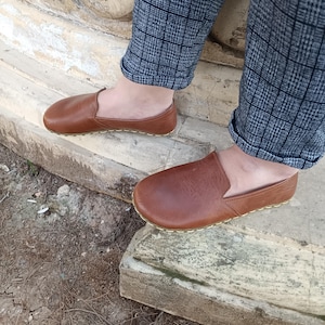 Light Brown Leather Barefoot Loafers: Copper Grounded Women&#39;s Moccasins