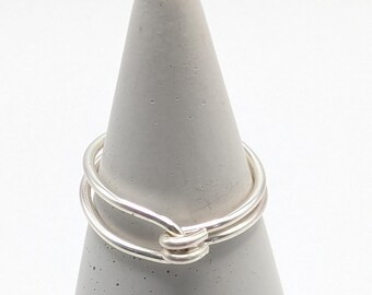 Delicate looped silver ring