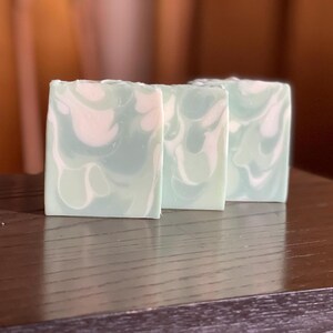 Cucumber Aloe | Cold Process Soap Bar - Handcrafted & Artisan | Gift | Bar Soap
