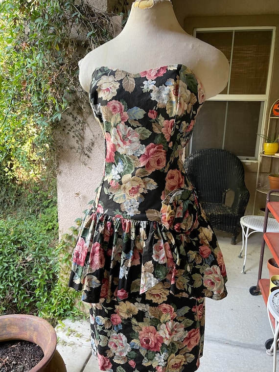 Vintage 1980’s Strapless Floral Dress