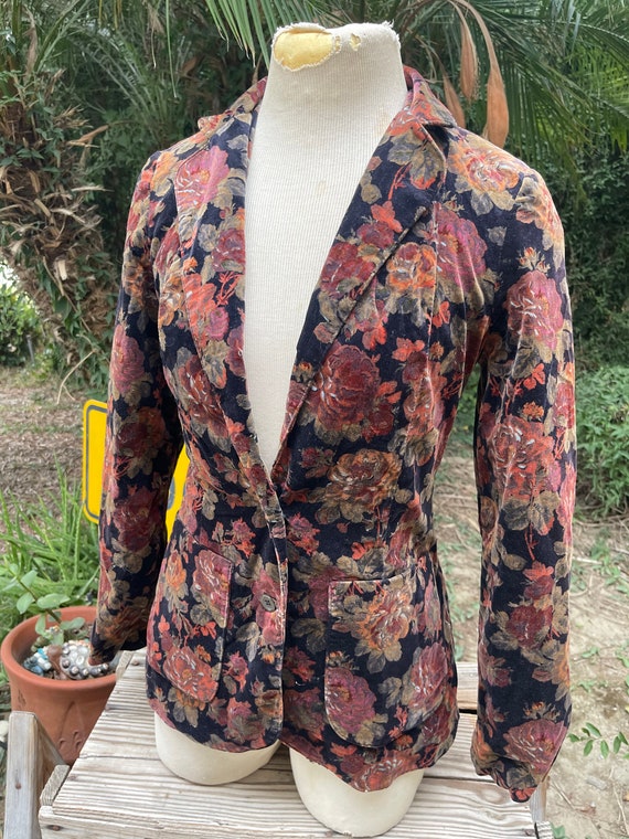 Vintage 1970’s Velvet Floral Print Blazer by Camp… - image 1