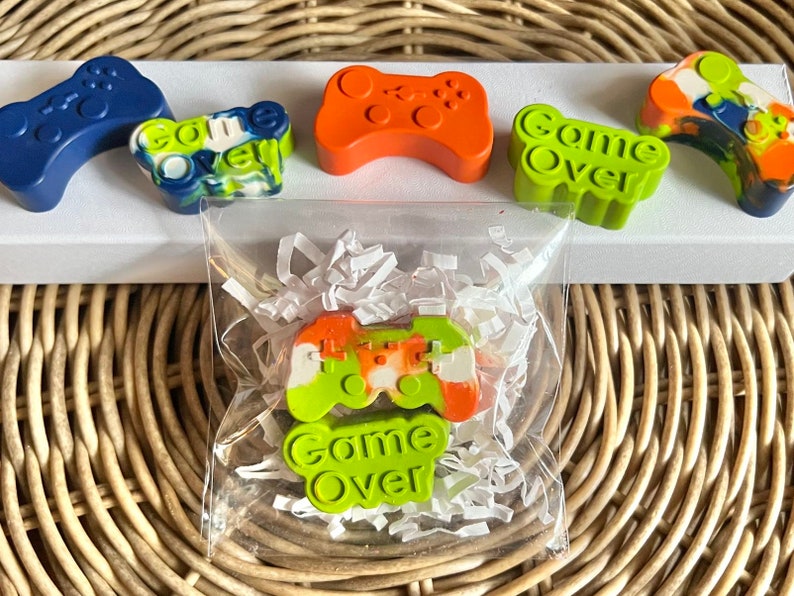 Crayon Video game party favor ideas. Check out this list of Video Game Party ideas. Includes video gamer birthday party ideas for favors, food, decorations and more