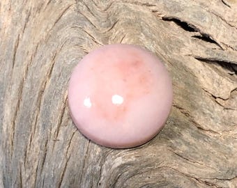 Puruvian Pink Opal cabochon