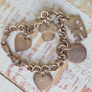 Pulsera vintage de plata de ley Disney con dije de Mickey y Minnie Mouse enamorados, 16 g imagen 6