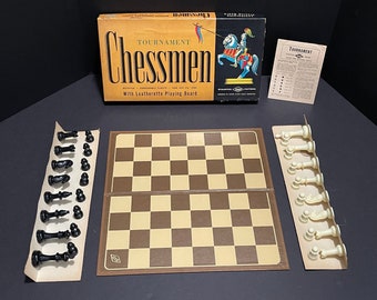 CHESS SET - E.S. LOWE #812 - Tournament - weighted pieces - collectible vintage