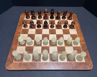 Vintage - MARBLE-LIKE Chess Set w/ 17" BOARD