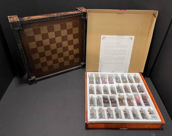 Vintage - KING ARTHUR #1  -  Chess Set