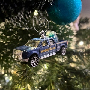 2009 Ford F150 Christmas Ornament