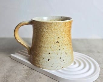 Handmade Glazed Ceramic Mug 450ml (15oz) // Speckled White Stoneware Coffee & Tea Mug - US Tariffs Included