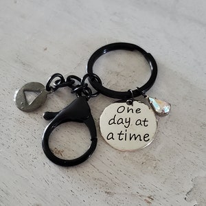 AA Keychain, AA Key Ring, AA Key Fob, Recovery Gifts, Sobriety Gifts, Alcoholics Anonymous Keychain