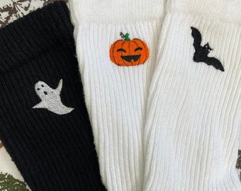 Halloween Embroidered Socks - 3 Pairs. Ghost, Pumpkin, Bat Embroidery Crew Socks