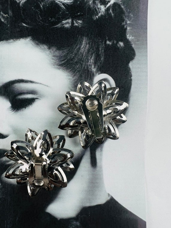 Vintage silver tone blooming flowers clip on eari… - image 8
