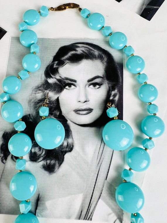 Parure De Bijoux Grand Format - Collier & Boucles D'oreilles Bleu, Blanc, Vert - Neuf Sans Emballage