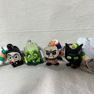 Disney villains Doorable Keychains