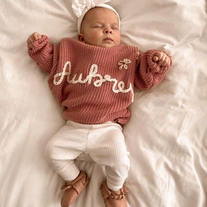 Cute Custom Baby Sweaters: Personalize Their Name with Stunning Embroidery image 8