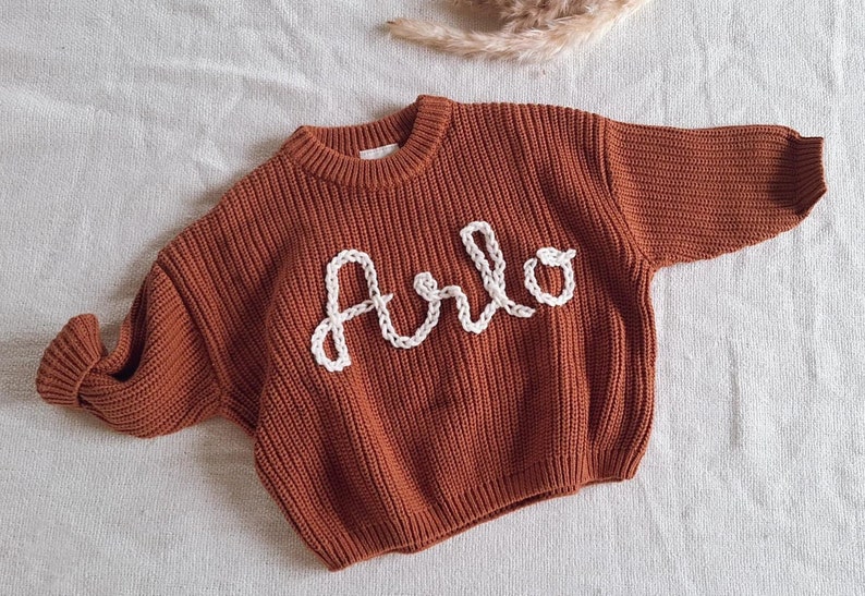 Custom name sweater / baby sweater with name / embroidered sweater