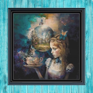 Puede incluir: Una joven con el pelo largo y rubio y una diadema de mariposa azul sostiene una taza de té y un platillo. Lleva un vestido blanco con una cinta azul. Un conejo de pelo marrón se sienta en una mesa en el fondo. La escena está ambientada en un mundo fantástico y de ensueño con un gran orbe giratorio en el fondo.