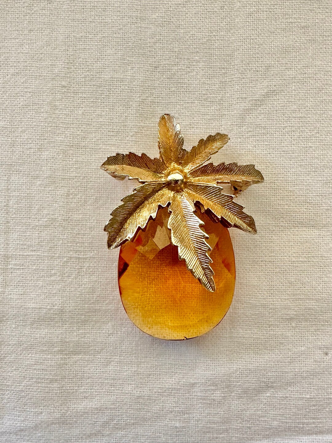 Broche Ananas En Métal Doré Avec émail - Style Vintage - État Comme Neuf