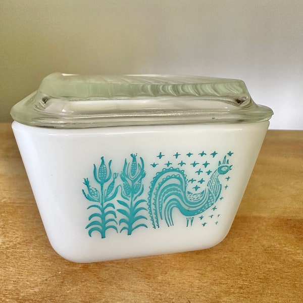 Pyrex Butterprint Turquoise Teal Blue Refrigerator Dish with Lid 1 1/2 pt, Vintage Farmhouse Corn Stalks and Chicken