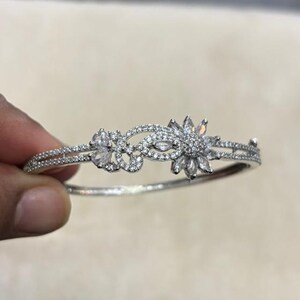 Beautiful Premium Quality India Pakistani Bollywood Bracelet AD CZ bracelet/Silver CZ/Ad bangle/Indian bangles/Indian Openable bracelet