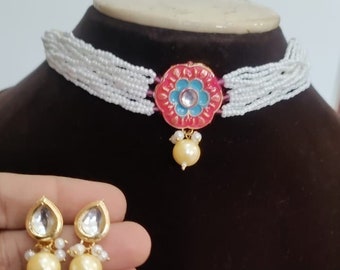 Beautiful Premium Quality Choker With Monalisa Stone , Kundan And Pearls / Free Assured Gift With Every Order/ Free Shipping