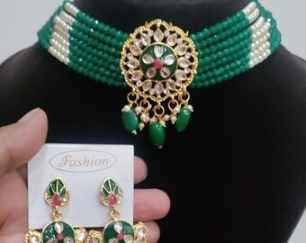 Ensemble de bijoux indiens de qualité supérieure, tour de cou Kundan, ensemble ras de cou Kundan, bijoux pakistanais, bijoux indiens, tour de cou Kundan pour elle