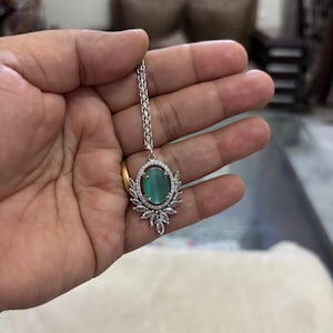 Beautiful Premium Quality Indian Maangtikka For Wedding Pakistani Tikka Pakistani Green Diamond Tikka for Wedding For Women With Free Gift
