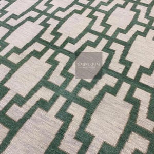 Handwoven Green Oushak Rug: Geometric Kilim, Boho Home Decor