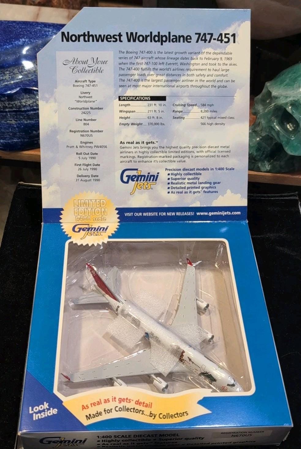 Gemini Jets Northwest Worldplane 747-451 GJNWA006 1:400 - Old