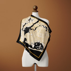 Pañuelo de seda con mapa de la ciudad de Nueva York, Foulard de seda elegante moderno dorado y negro, Mapa de calles de la ciudad de Nueva York Regalo para ella / Colección Atlas de la ciudad