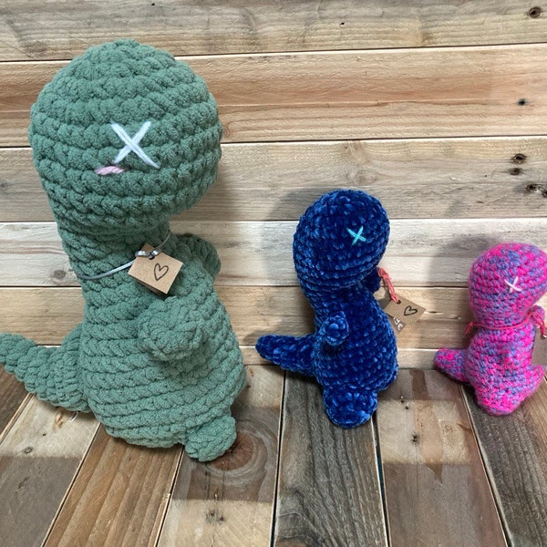 Dinosaures amigurumi au crochet, fait main, pièce unique, petite entreprise artisanale