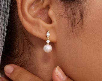 Diamond Freshwater Pearl Drop Earrings, Minimalist Pearl Earrings, Gold Earrings, Everyday Elegant Earrings, Bridal Gifts, Christmas Gift
