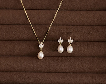 Minimalist Freshwater Pearl Jewelry Set, Leaf Diamond Pearl Necklace, Wedding Earring, Bridal Jewelry Set, Bridesmaid Gift, Gift for Her