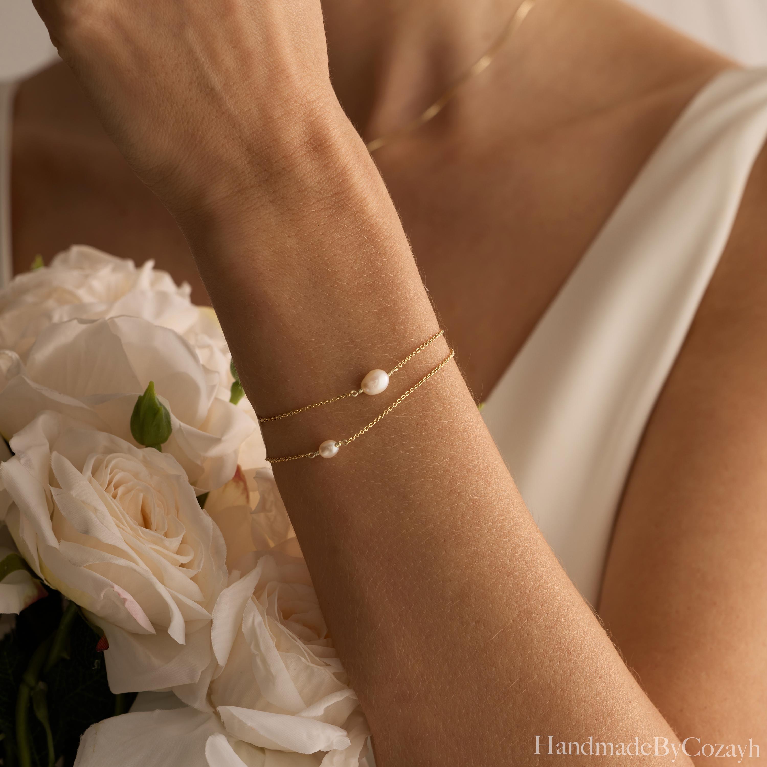 Natuurlijke zoetwaterparelarmband, gouden dubbellaagse parelarmband, bruidsparelarmband, dagelijkse armband, cadeau bruidsmeisje, cadeau voor haar