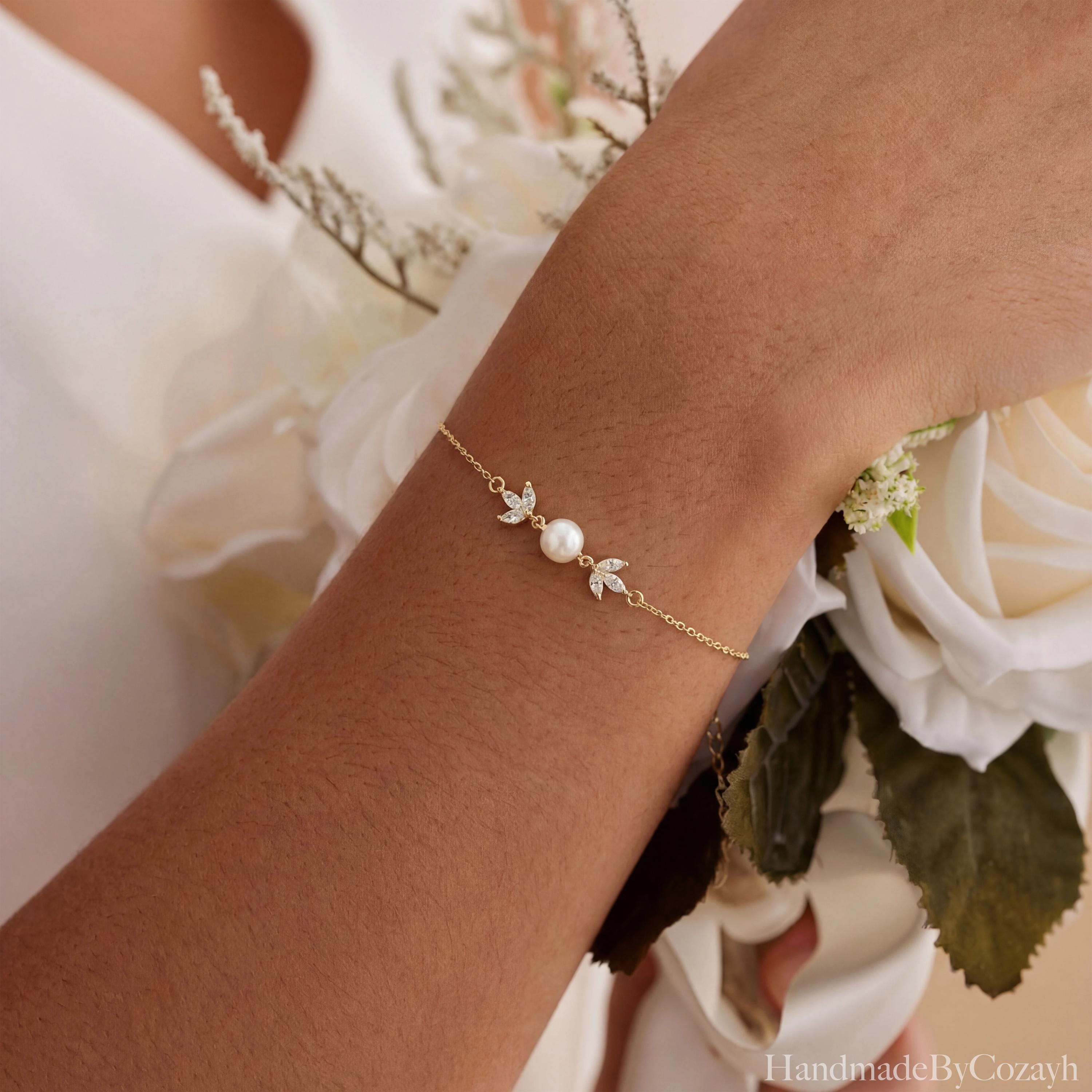 Bracelet de mariée perles d'eau douce feuille de cristal